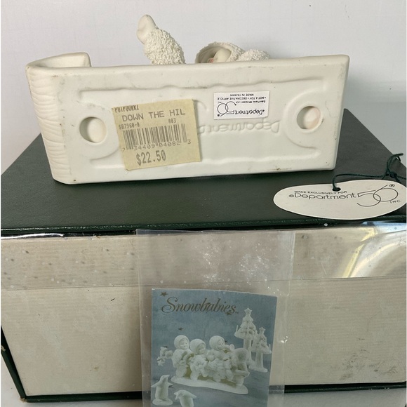 Department 56 Snowbabies sledding, Down the Hill We Go - Picture 10 of 16